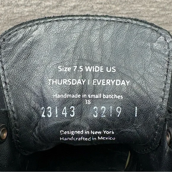 Thursday Boot Co Captain Lace Up Boots Women’s 7.5 38 Black Nubuck Leather Biker - Picture 12 of 13